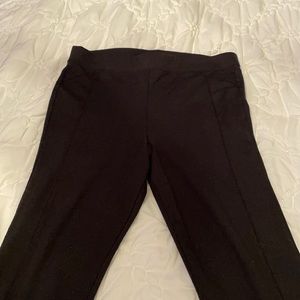 PINK Victoria’s Secret black leggings. Size L.